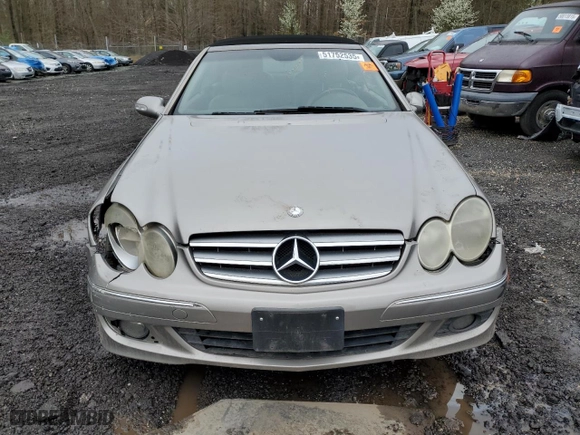 2008 Mercedes-Benz CLK-Class 3.5L with VIN WDBTK56F38T090771, listed as a Copart auction lot 51752535 with 0 mi miles and Salvage Title. Bid and sale history available at carsss.com. Image 5.