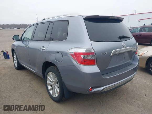 2008 Toyota Highlander Hybrid with VIN JTEEW41A182003472, listed as a IAAI auction lot 41786991 with 266,792 mi miles. Bid and sale history available at carsss.com. Image 3.