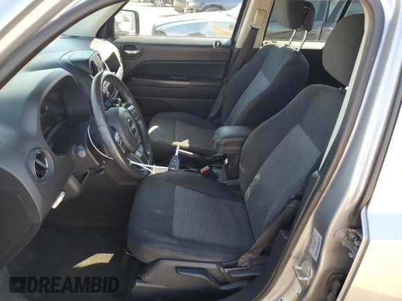 2017 Jeep Patriot Latitude with VIN 1C4NJPFB6HD184093, listed as a Copart auction lot 47581285 with 161,546 mi miles and Salvage Title. Bid and sale history available at DreamBid. Image 7.