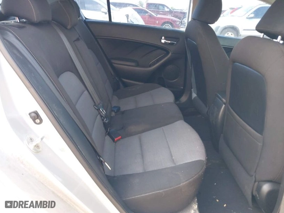 2016 Kia Forte 5-Door LX with VIN KNAFK5A8XG5629507, listed as a IAAI auction lot 42098605 with 140,627 mi miles. Bid and sale history available at carsss.com. Image 8.