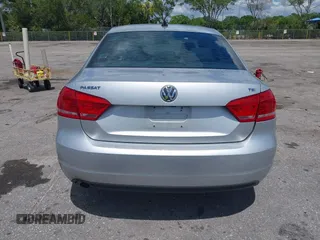 2015 Volkswagen Passat 1.8T Limited Edition with VIN 1VWAT7A35FC109653, listed as a IAAI auction lot 41917568 with 118,912 mi miles. Bid and sale history available at carsss.com. Image 16.