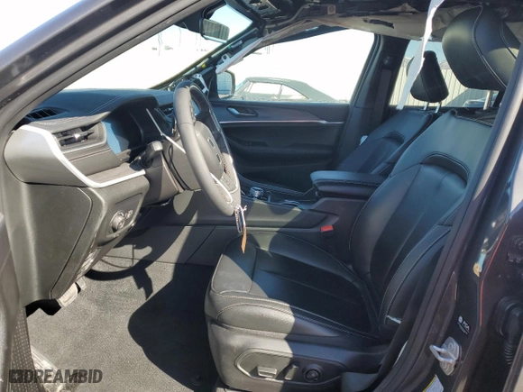 2025 Jeep Grand Cherokee Limited with VIN 1C4RJHBG8SC269958, listed as a Copart auction lot 46905845 with 951 mi miles and Salvage Title. Bid and sale history available at carsss.com. Image 7.