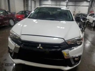 2018 Mitsubishi Outlander ES z VIN JA4AP3AUXJU016309, wystawiony jako Copart lot #58558895 z przebiegiem 68 421 mil mil oraz Szkoda całkowita • Salvage title. Historia ofert i sprzedaży dostępna na DreamBid. Obrazek 5.