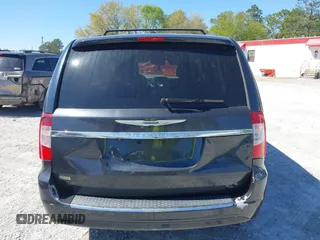 2014 Chrysler Town & Country Touring with VIN 2C4RC1BG6ER217760, listed as a IAAI auction lot 41893658 with 171,560 mi miles. Bid and sale history available at carsss.com. Image 16.