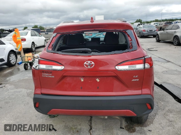 2024 Toyota Corolla Cross LE z VIN 7MUBAABG5RV085715, wystawiony jako Copart lot #56195495 z przebiegiem 47 512 mil mil oraz Szkoda całkowita • Salvage title. Historia ofert i sprzedaży dostępna na DreamBid. Obrazek 6.