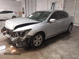 2012 Honda Accord SE z VIN 1HGCP2F63CA096366, wystawiony jako IAAI lot #41325753 z przebiegiem 146 559 mil mil oraz . Historia ofert i sprzedaży dostępna na DreamBid. Obrazek 17.