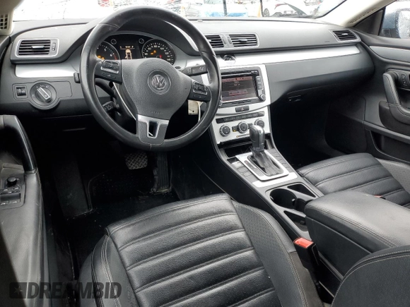 2013 Volkswagen CC Sport z VIN WVWBN7AN4DE503830, wystawiony jako Copart lot #88232795 z przebiegiem 135 827 mil mil oraz Szkoda całkowita • Salvage title. Historia ofert i sprzedaży dostępna na DreamBid. Obrazek 8.