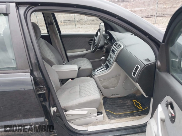 2007 Chevrolet Equinox LS with VIN 2CNDL23F176004964, listed as a IAAI auction lot 41564893 with 171,758 mi miles. Bid and sale history available at carsss.com. Image 5.
