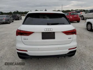 2021 Audi Q3 S line Premium with VIN WA1DECF37M1057375, listed as a Copart auction lot 70383672 with 17,095 mi miles. Bid and sale history available at carsss.com. Image 6.