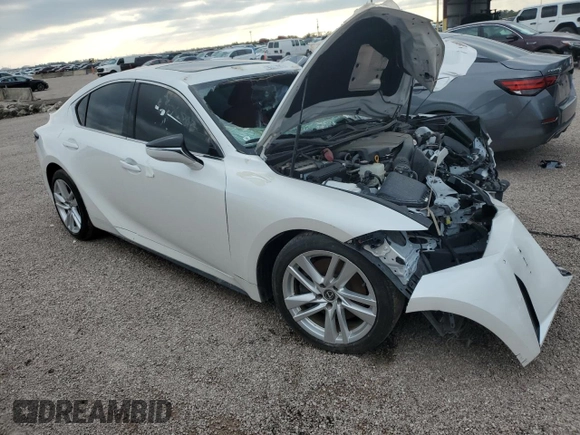 2023 Lexus IS 300 z VIN JTHCA1D21P5125158, wystawiony jako Copart lot #81496734 z przebiegiem Nie podano mil oraz Szkoda całkowita • Salvage title. Historia ofert i sprzedaży dostępna na DreamBid. Obrazek 4.