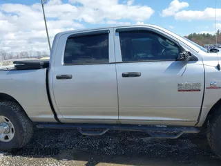 2015 Ram 2500 Tradesman with VIN 3C6UR5CL9FG511132, listed as a IAAI auction lot 41708395 with 156,833 mi miles and . Bid and sale history available at DreamBid. Image 13.