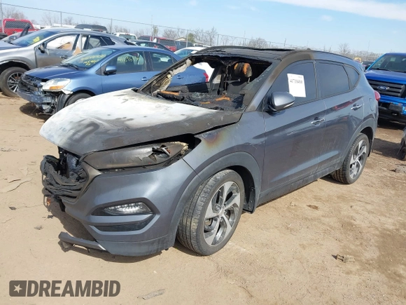 2016 Hyundai Tucson Limited with VIN KM8J33A22GU084298, listed as a IAAI auction lot 41718400 with Not Provided miles. Bid and sale history available at carsss.com. Image 2.