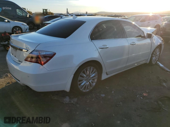 2012 Acura RL Technology with VIN JH4KB2F6XCC000213, listed as a Copart auction lot 81556514 with 103,466 mi miles and Salvage Title. Bid and sale history available at DreamBid. Image 3.