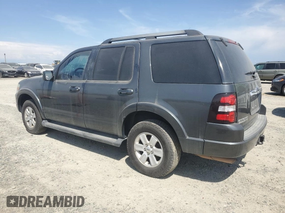 2009 Ford Explorer XLT с VIN 1FMEU63E79UA43921, выставлен на аукционе Copart как лот 53100125 с пробегом 251 817 миль миль и Чистый • Clean title. История ставок и продаж доступна на DreamBid. Изображение 2.