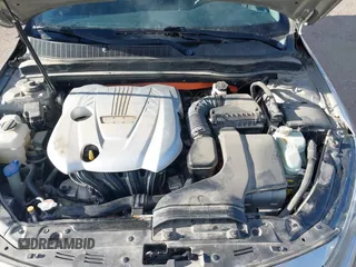 2012 Kia Optima Hybrid with VIN KNAGM4AD0C5013301, listed as a IAAI auction lot 41671259 with 270,757 mi miles. Bid and sale history available at carsss.com. Image 10.