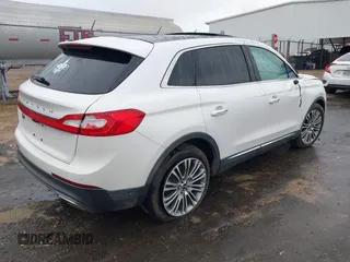 2016 Lincoln MKX Reserve with VIN 2LMTJ6LR8GBL86750, listed as a IAAI auction lot 41293555 with 119,337 mi miles. Bid and sale history available at carsss.com. Image 4.