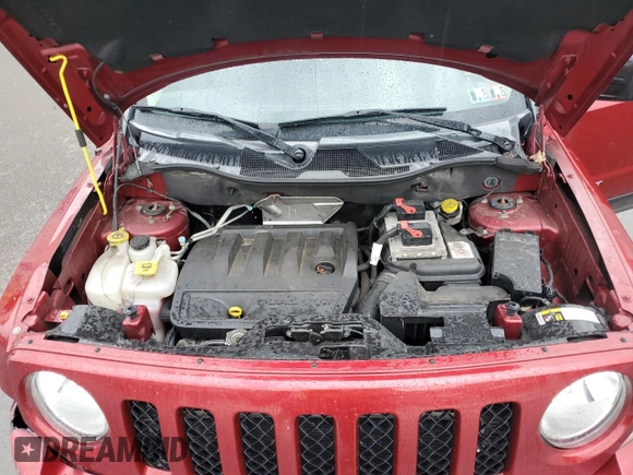2015 Jeep Patriot Altitude z VIN 1C4NJRBBXFD425829, wystawiony jako Copart lot #56540355 z przebiegiem 98 752 mil mil oraz Szkoda całkowita • Salvage title. Historia ofert i sprzedaży dostępna na DreamBid. Obrazek 12.