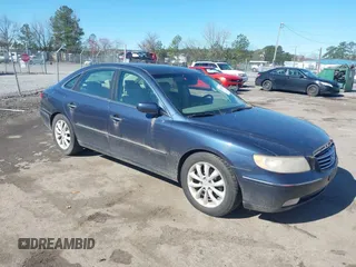2006 Hyundai Azera SE with VIN KMHFC46F86A041396, listed as a IAAI auction lot 41858709 with 216,101 mi miles and . Bid and sale history available at DreamBid. Image 1.