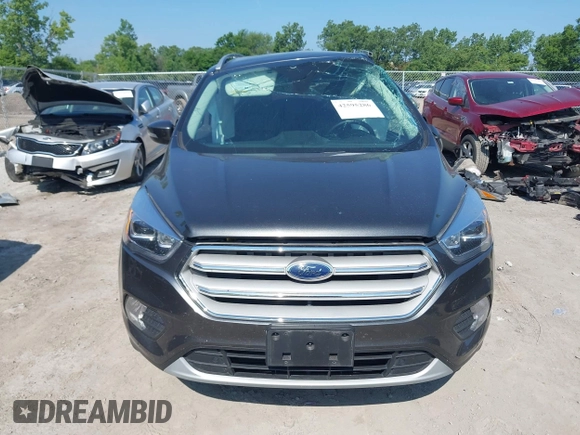 2019 Ford Escape Titanium с VIN 1FMCU9J94KUC24611, выставлен на аукционе IAAI как лот 42595286 с пробегом 77 280 миль миль и . История ставок и продаж доступна на DreamBid. Изображение 11.