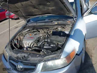 2005 Acura TSX with VIN JH4CL96865C029481, listed as a IAAI auction lot 41878813 with 208,557 mi miles. Bid and sale history available at carsss.com. Image 10.