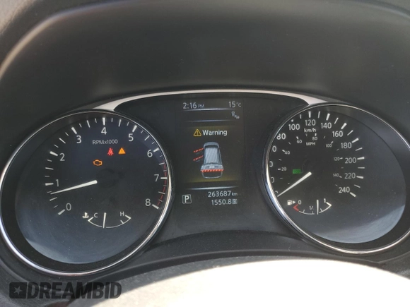 2016 Nissan Rogue SV z VIN 5N1AT2MV9GC860271, wystawiony jako Copart lot #55862815 z przebiegiem 263 687 mil mil oraz Szkoda całkowita • Salvage title. Historia ofert i sprzedaży dostępna na DreamBid. Obrazek 9.