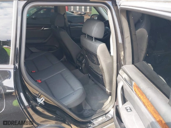 2015 BMW X3 xDrive28i with VIN 5UXWX9C52F0D46207, listed as a IAAI auction lot 41789419 with 133,678 mi miles. Bid and sale history available at carsss.com. Image 8.