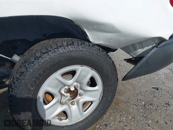 2017 Toyota Tundra SR with VIN 5TFRM5F13HX118748, listed as a IAAI auction lot 42671596 with 112,816 mi miles and . Bid and sale history available at DreamBid. Image 20.