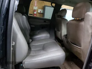 2000 GMC Yukon XL SLT with VIN 1GKFK16T2YJ165375, listed as a Copart auction lot 43851165 with 189,857 mi miles and Clean Title. Bid and sale history available at carsss.com. Image 11.
