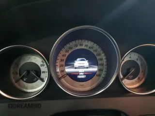 2013 Mercedes-Benz C 250 Sport with VIN WDDGF4HBXDA853389, listed as a Copart auction lot 44397534 with 102,521 mi miles and Clean title. Bid and sale history available at DreamBid. Image 9.
