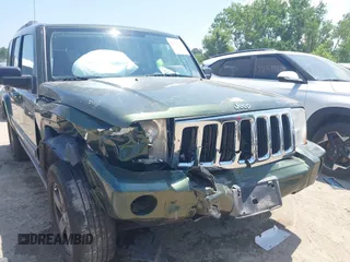 2008 Jeep Commander Sport z VIN 1J8HG48K88C232277, wystawiony jako IAAI lot #42582253 z przebiegiem 159 912 mil mil oraz . Historia ofert i sprzedaży dostępna na DreamBid. Obrazek 6.