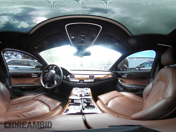 2015 Audi A8 3.0T z VIN WAU3GAFD4FN039482, wystawiony jako IAAI lot #42330349 z przebiegiem 132 718 mil mil oraz . Historia ofert i sprzedaży dostępna na DreamBid. Obrazek 18.