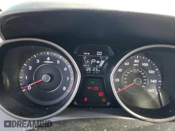 2015 Hyundai Elantra SE with VIN 5NPDH4AE6FH633013, listed as a Copart auction lot 62235615 with 126,123 mi miles and Clean title. Bid and sale history available at DreamBid. Image 9.