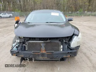 2010 Nissan Maxima 3.5 SV with VIN 1N4AA5AP9AC831089, listed as a IAAI auction lot 42004805 with 199,394 mi miles. Bid and sale history available at carsss.com. Image 12.