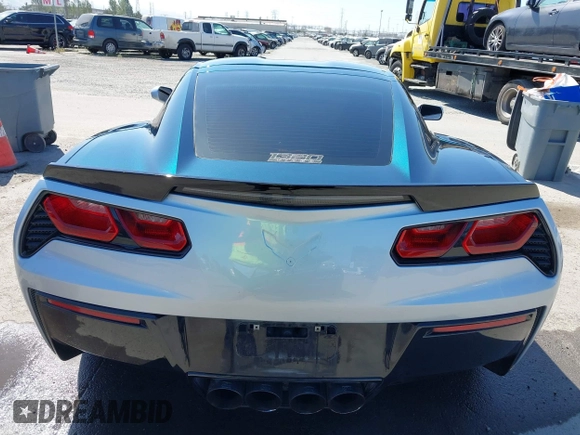 2017 Chevrolet Corvette 1LT z VIN 1G1YA2D71H5103681, wystawiony jako IAAI lot #42302548 z przebiegiem 69 557 mil mil oraz . Historia ofert i sprzedaży dostępna na DreamBid. Obrazek 16.