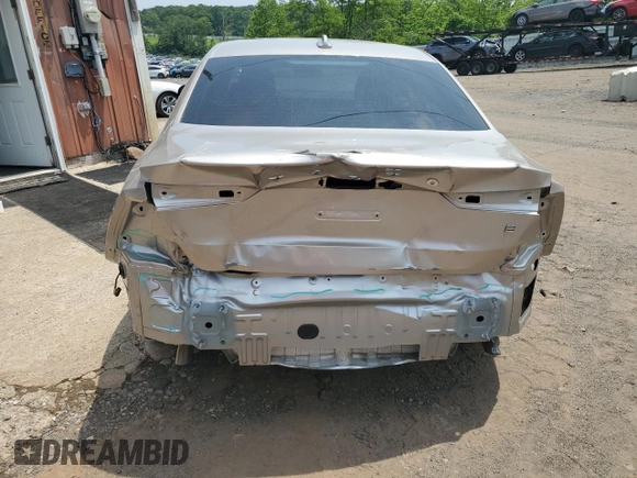2024 Volvo S60 Core Dark Theme with VIN 7JRL12FK7RG322199, listed as a Copart auction lot 58101205 with 3,142 mi miles and Salvage title. Bid and sale history available at DreamBid. Image 6.