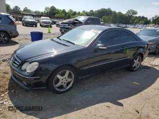 2004 Mercedes-Benz CLK 500 z VIN WDBTJ75J94F071171, wystawiony jako Copart lot #60000435 z przebiegiem 204 585 mil mil oraz Czysty tytuł • Clean title. Historia ofert i sprzedaży dostępna na DreamBid. Obrazek 1.