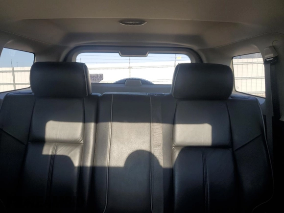 2008 Hummer H3 SUV Luxury with VIN 5GTEN43E988199691, listed as a Copart auction lot 77174584 with 139,259 mi miles and Clean Title. Bid and sale history available at carsss.com. Image 10.