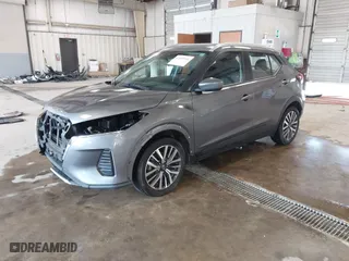 2022 Nissan Kicks SV with VIN 3N1CP5CV1NL502543, listed as a IAAI auction lot 41699596 with 66,788 mi miles. Bid and sale history available at carsss.com. Image 2.