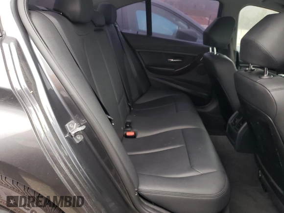2014 BMW 3 Series 320i xDrive with VIN WBA3C3C56EF983832, listed as a Copart auction lot 59040445 with 91,884 mi miles and Clean title. Bid and sale history available at DreamBid. Image 10.