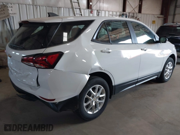 2022 Chevrolet Equinox LS z VIN 3GNAX5EV3NS177182, wystawiony jako IAAI lot #42048206 z przebiegiem 32 792 mil mil oraz . Historia ofert i sprzedaży dostępna na DreamBid. Obrazek 4.