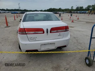 2012 Lincoln MKZ z VIN 3LNHL2GC8CR822292, wystawiony jako Copart lot #53445765 z przebiegiem Nie podano mil oraz Nie do naprawy • Non repairable. Historia ofert i sprzedaży dostępna na DreamBid. Obrazek 6.