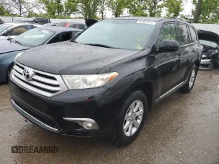 2011 Toyota Highlander z VIN 5TDZK3EH9BS041096, wystawiony jako Copart lot #51867074 z przebiegiem 307 664 mil mil oraz Szkoda całkowita • Salvage title. Historia ofert i sprzedaży dostępna na DreamBid. Obrazek 1.
