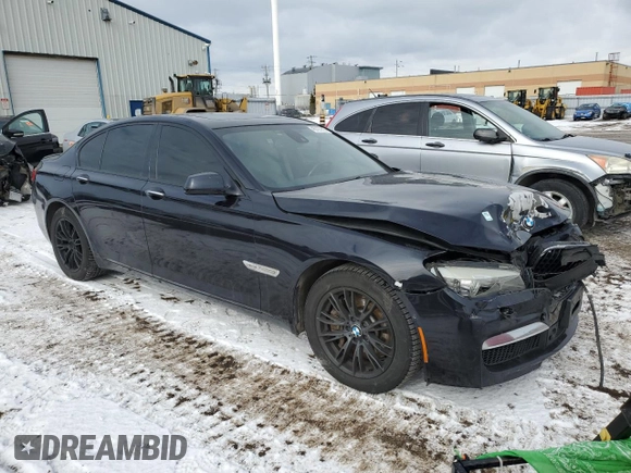 2010 BMW 7 Series 750i xDrive z VIN WBAKC6C56ACL67878, wystawiony jako Copart lot #45727215 z przebiegiem 251 789 mil mil oraz Szkoda całkowita • Salvage title. Historia ofert i sprzedaży dostępna na DreamBid. Obrazek 4.