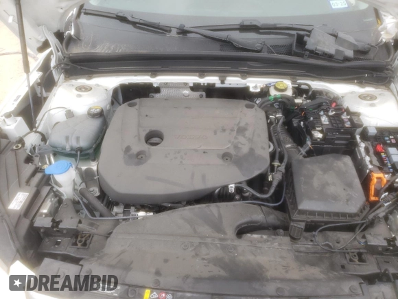 2023 Volvo XC40 Ultimate Bright Theme с VIN YV4L12UA8P2037138, выставлен на аукционе Copart как лот 43760214 с пробегом 6 561 миль миль и . История ставок и продаж доступна на DreamBid. Изображение 12.