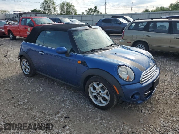 2012 MINI Convertible с VIN WMWZN3C53CT265318, выставлен на аукционе Copart как лот 56195735 с пробегом 120 972 миль миль и Списание • Salvage title. История ставок и продаж доступна на DreamBid. Изображение 4.