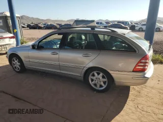 2004 Mercedes-Benz C 240 with VIN WDBRH61J64F464874, listed as a Copart auction lot 65477264 with 184,239 mi miles and Salvage title. Bid and sale history available at DreamBid. Image 2.