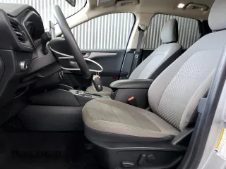 2020 Ford Escape SE with VIN 1FMCU0G66LUA30219, listed as a Copart auction lot 63894995 with 131,860 mi miles and Clean title. Bid and sale history available at DreamBid. Image 7.