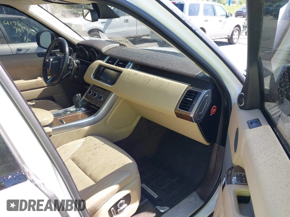 2016 Land Rover Range Rover Sport Dynamic with VIN SALWR2EF5GA582800, listed as a IAAI auction lot 42201483 with 136,270 mi miles and . Bid and sale history available at DreamBid. Image 5.