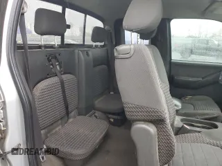 2006 Nissan Frontier SE z VIN 1N6AD06U16C416677, wystawiony jako Copart lot #47777995 z przebiegiem 173 997 mil mil oraz Szkoda całkowita • Salvage title. Historia ofert i sprzedaży dostępna na DreamBid. Obrazek 11.