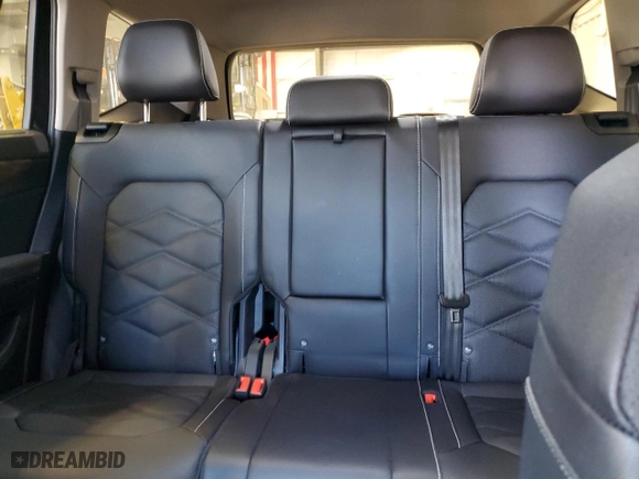 2025 Volkswagen Atlas 2.0T SE w/Technology with VIN 1V2WR2CA2SC517185, listed as a Copart auction lot 47292665 with 3,422 mi miles and Clean Title. Bid and sale history available at carsss.com. Image 10.